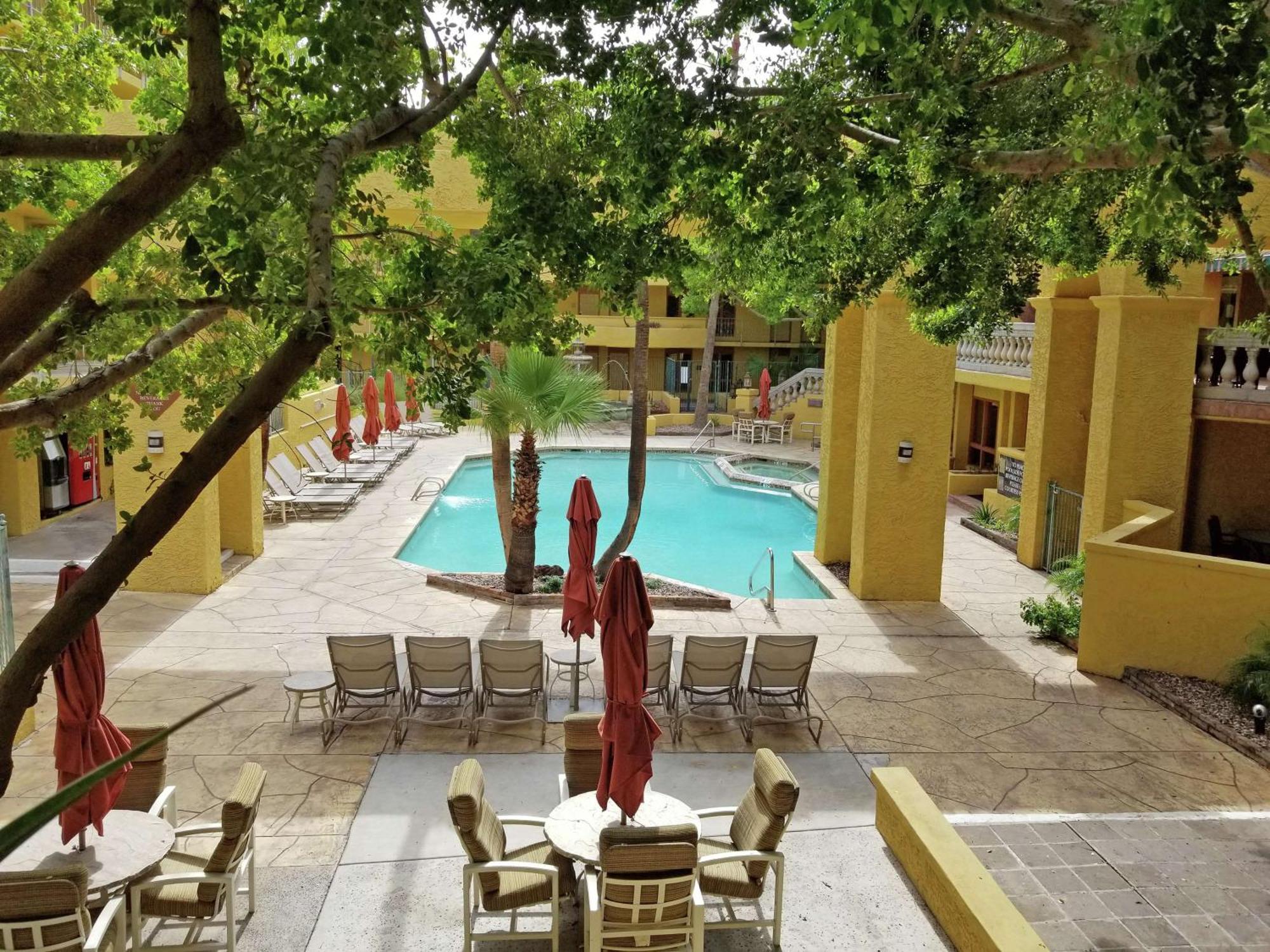 Hilton Phoenix Tapatio Cliffs Resort Eksteriør bilde